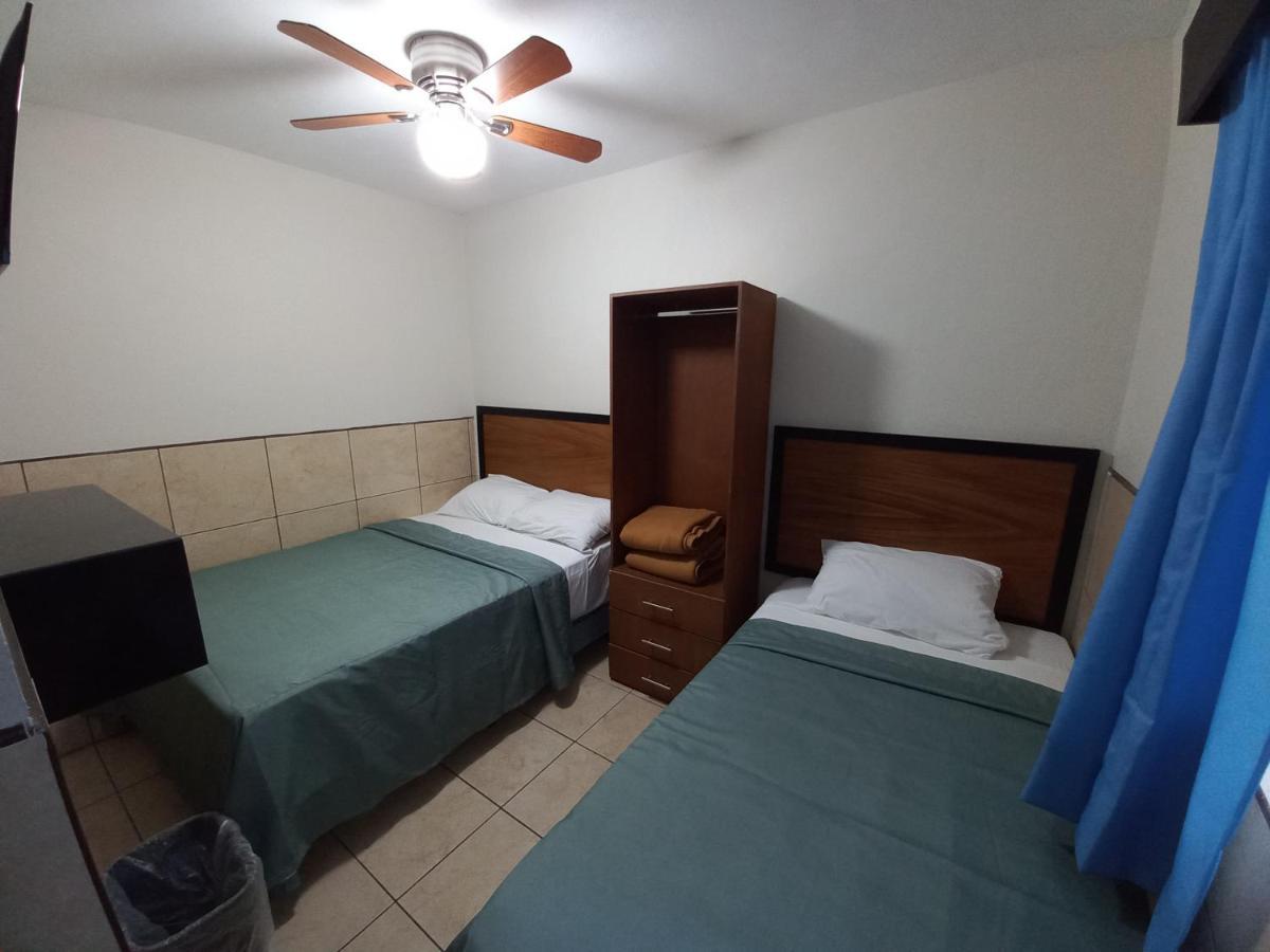 Hotel Hcm Guadalajara Eksteriør billede