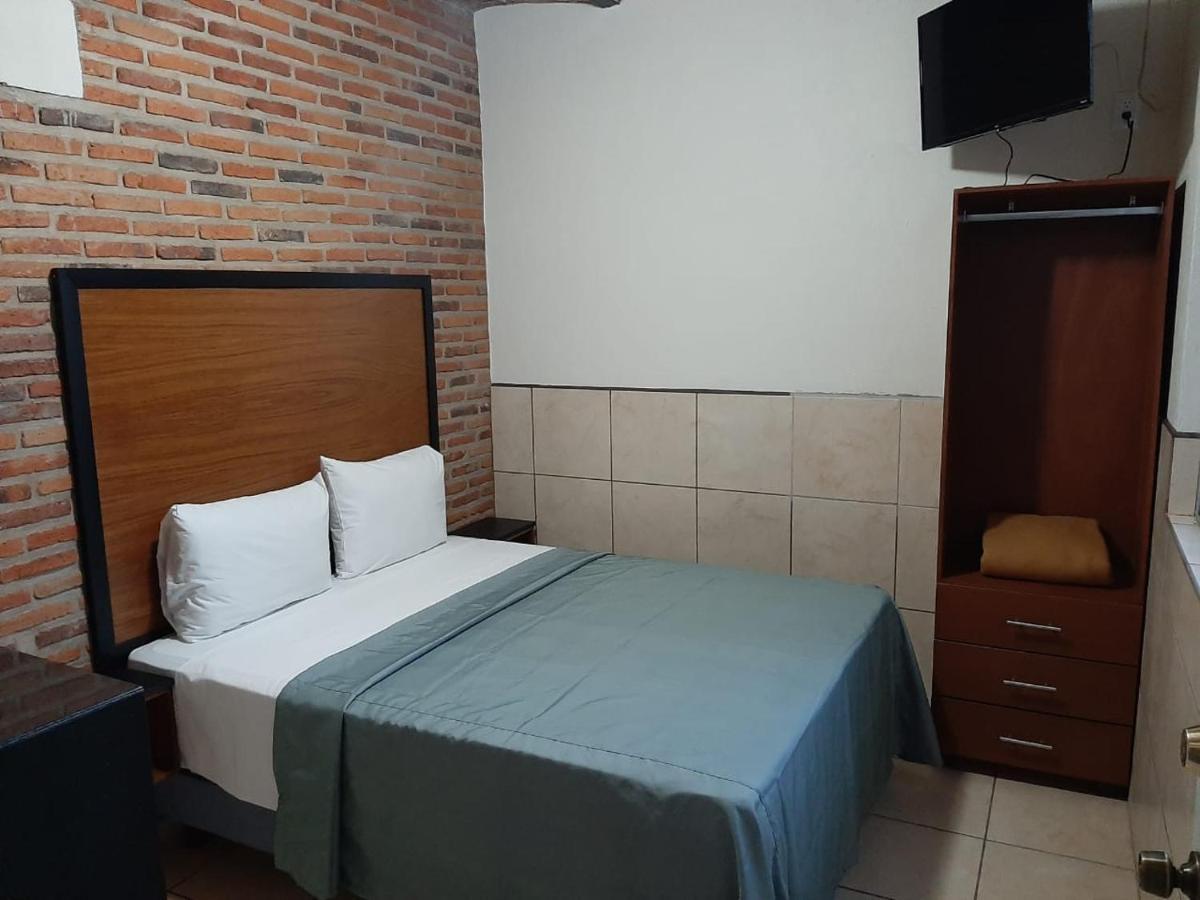 Hotel Hcm Guadalajara Eksteriør billede
